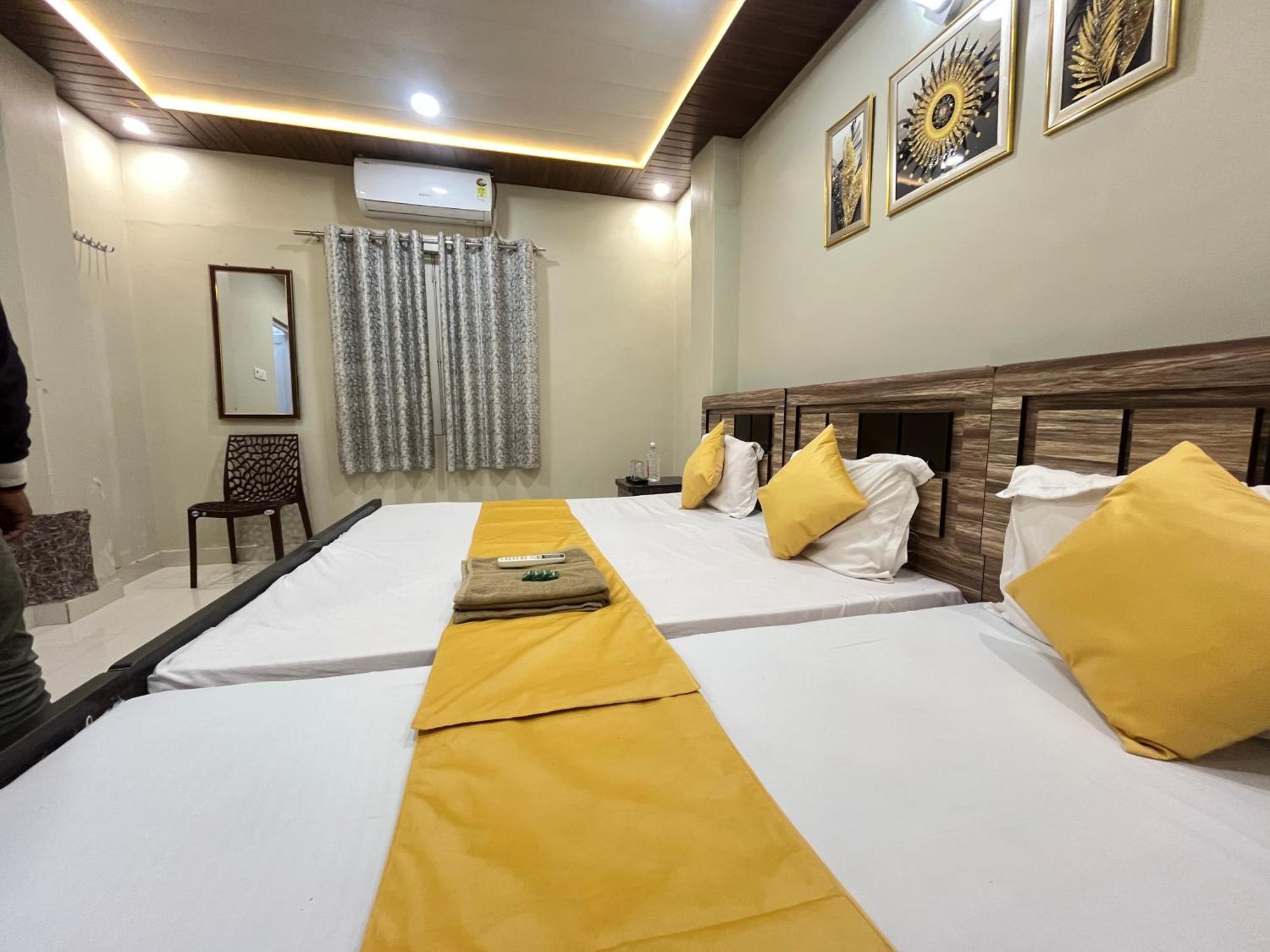 Shiv Balaji Guest House, Varanasi